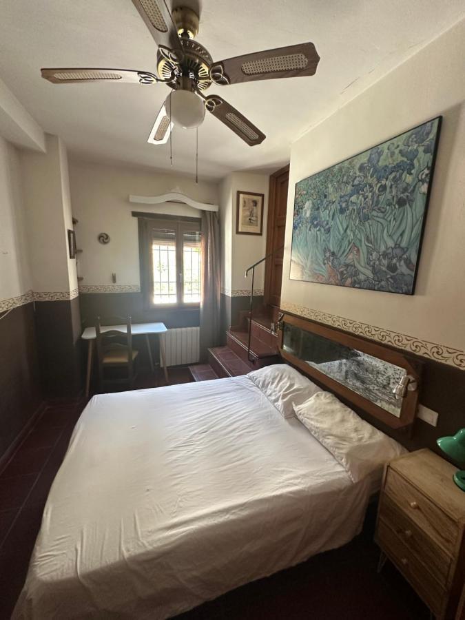 Quarto em Acomodações Particulares Doble En Albaicin *
